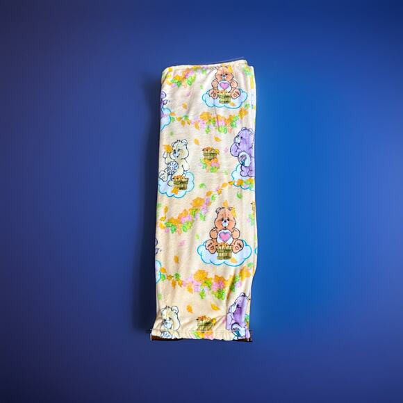 CARE BEARS XL TWIN HALLOWEEN FALL LEAVES THROW BLANKET 60x90 Yellow VTG Retro 🎃 - Picture 3 of 16